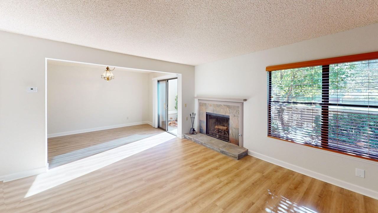 2250 King Court #13 - Photo 7 of 18