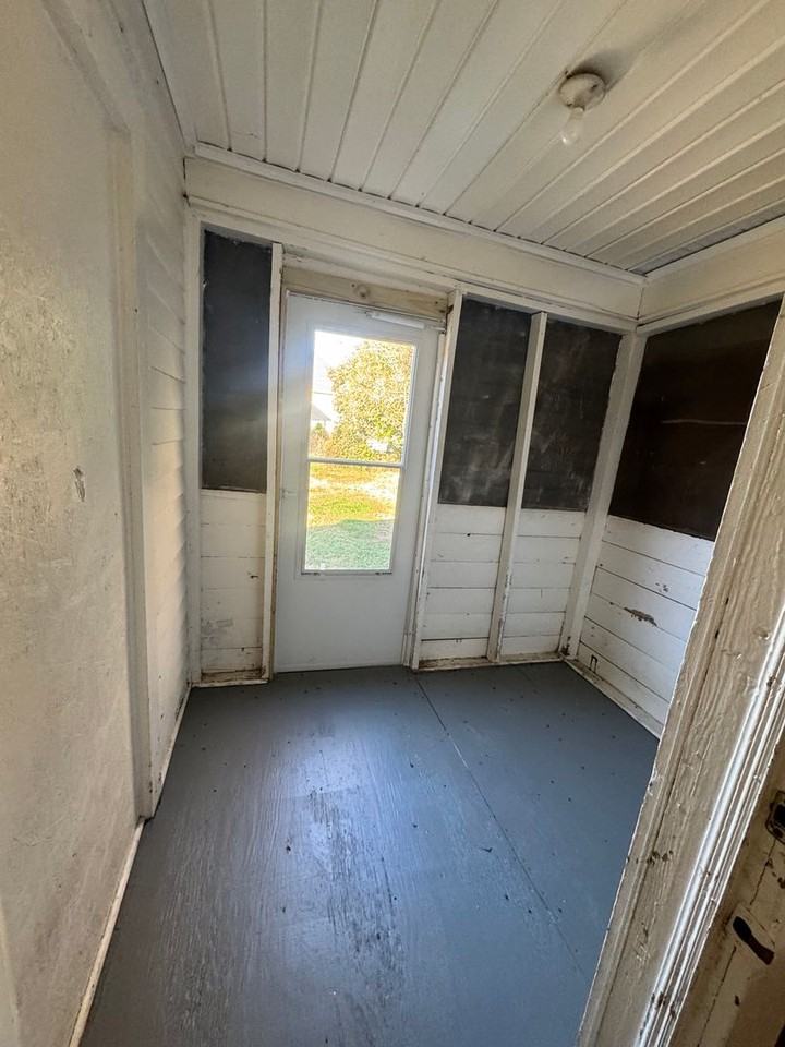 912 Jackson Street - Photo 5 of 26