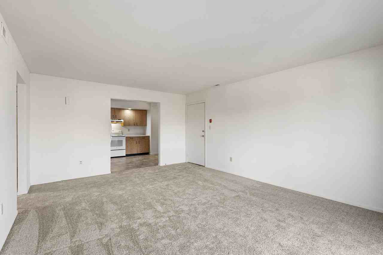 Geneva Street Apartments - Photo 5 of 49