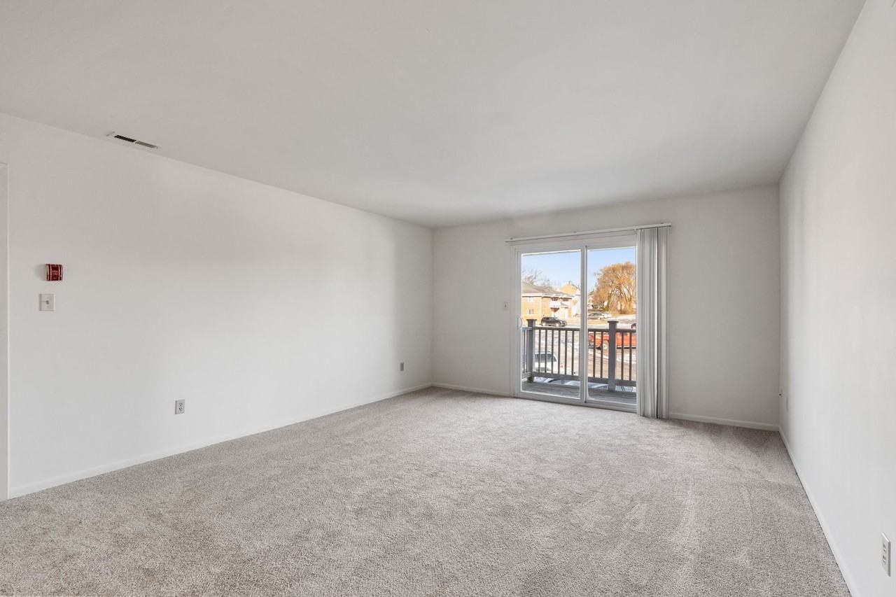 Geneva Street Apartments - Photo 6 of 49