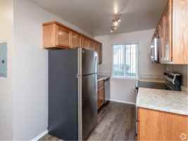 featured image of 525 Harris St