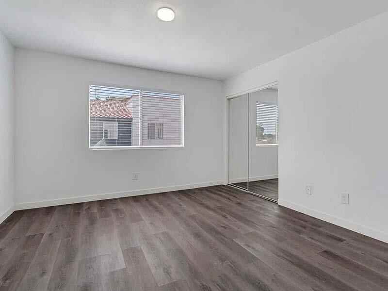 5425 E Tropicana Ave