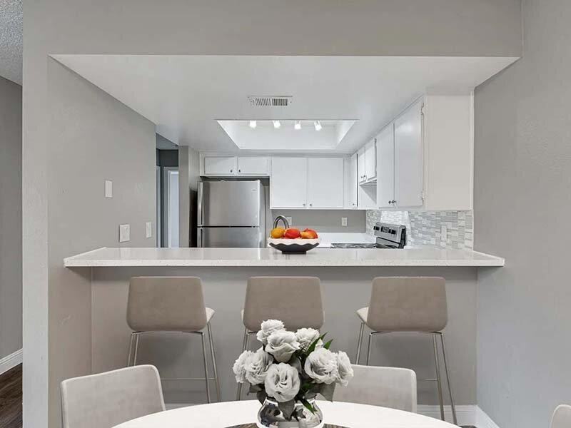 5425 E Tropicana Ave - Photo 2 of 28