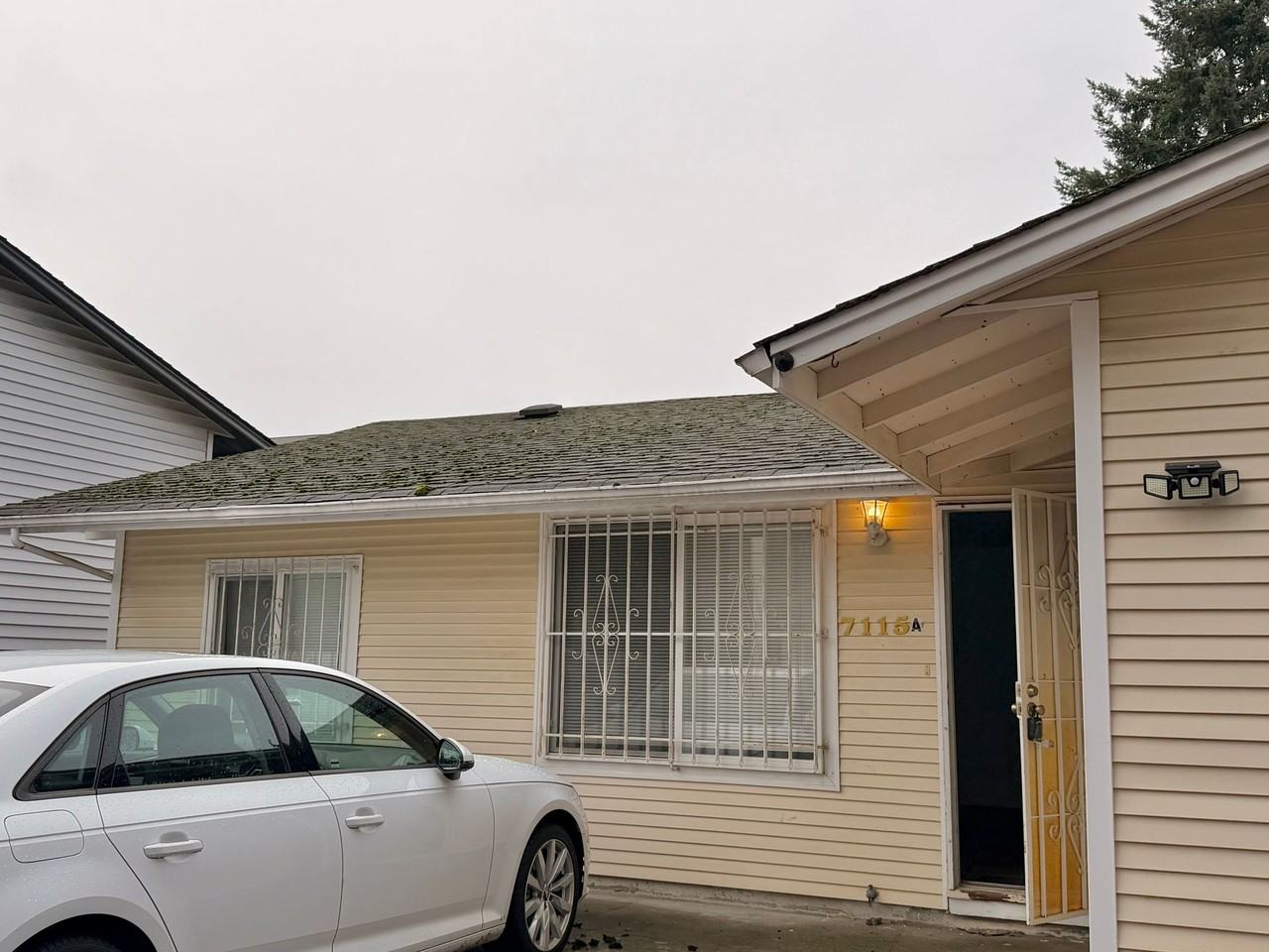 7115 44th Ave S - Photo 6 of 18