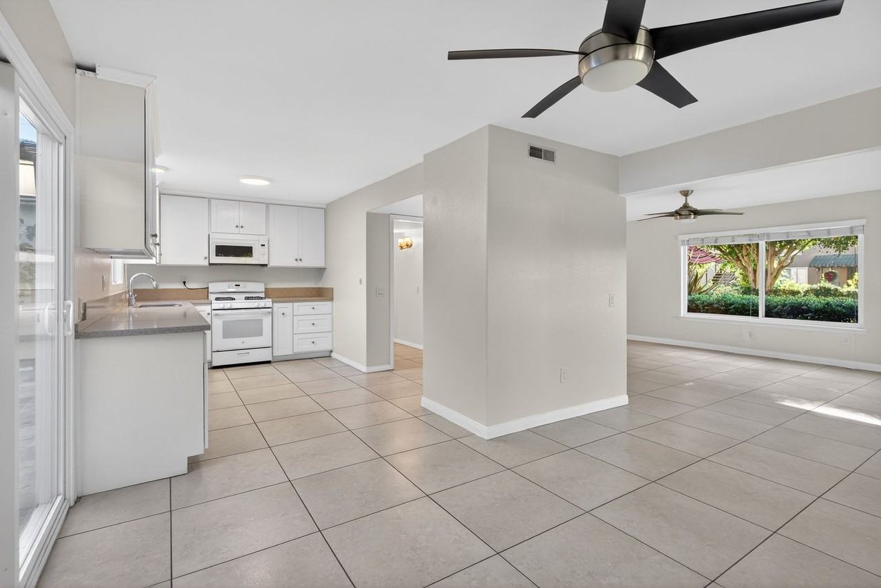 2884 La Salle Avenue - Photo 6 of 50