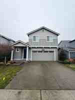 featured image of 2925 Mahogany St Ne