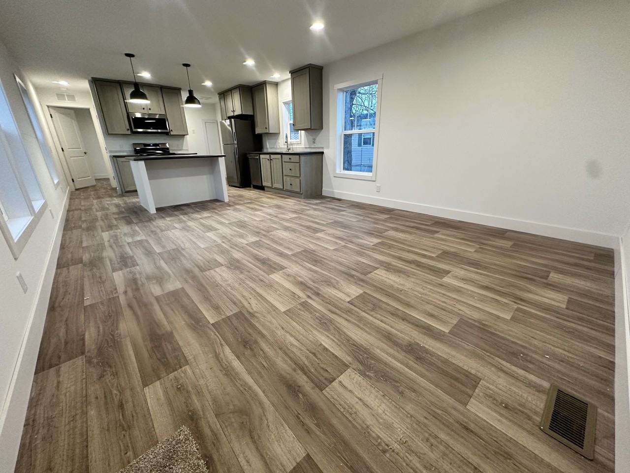 19 Cavalier St N #19CA - Photo 3 of 38