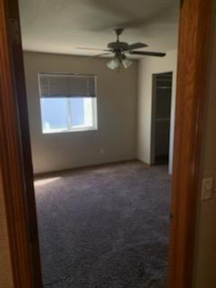 355 Edelweiss Lane - Photo 5 of 24