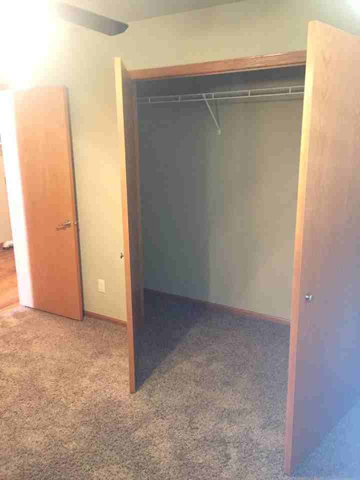 355 Edelweiss Lane - Photo 7 of 24