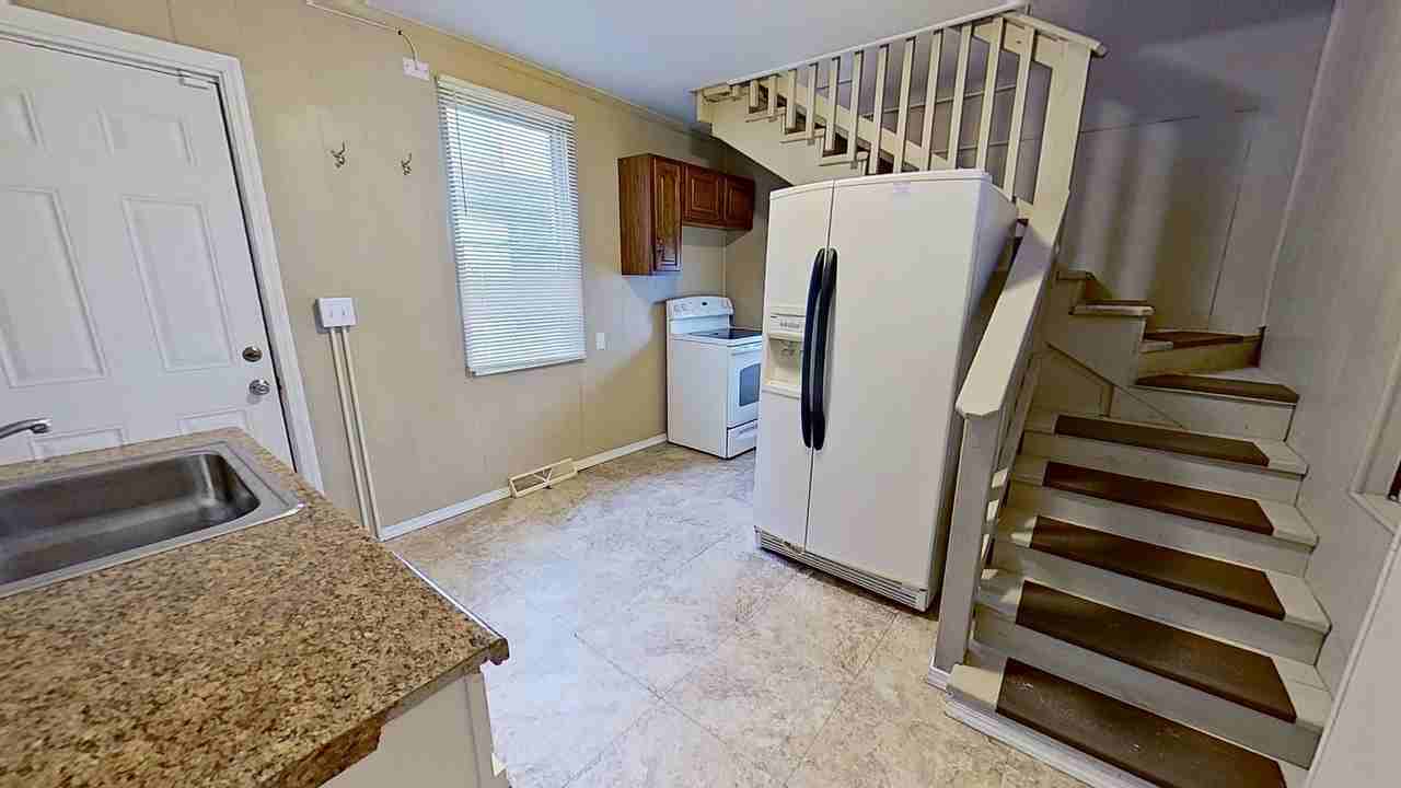 2574 North Sherman Street - Photo 5 of 8