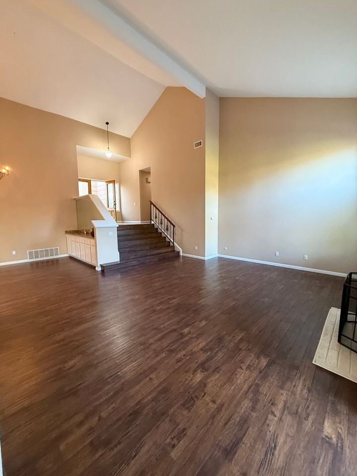 13228 Cooperage Court - Photo 3 of 16