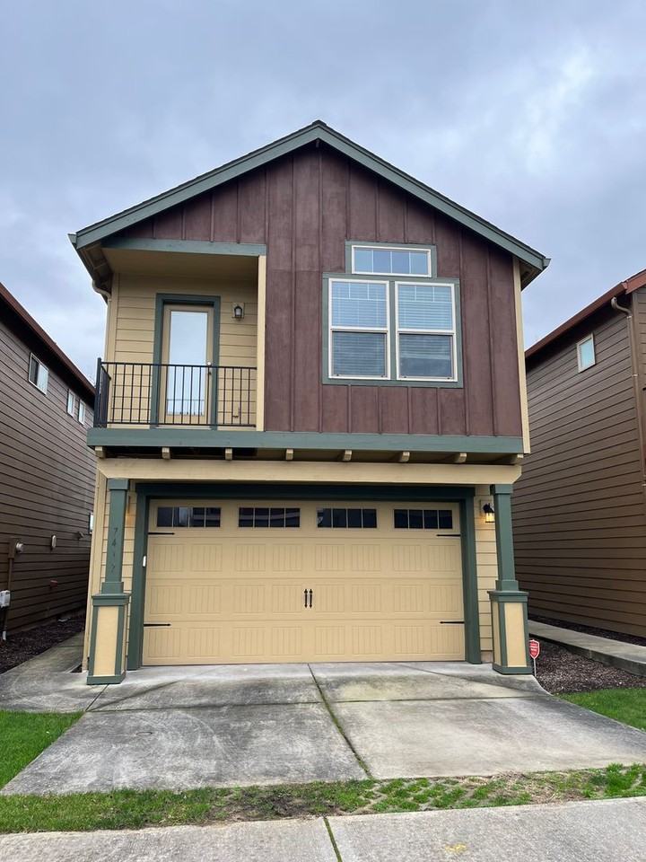 7417 Northwest 1st Place