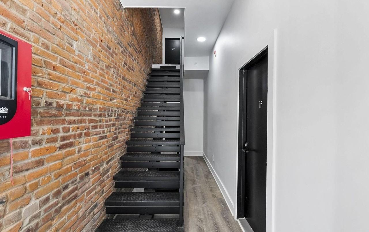 1928 E Cumberland St Apt 1r #1R - Photo 4 of 23