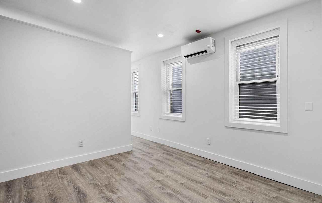 1928 E Cumberland St Apt 1r #1R - Photo 6 of 23