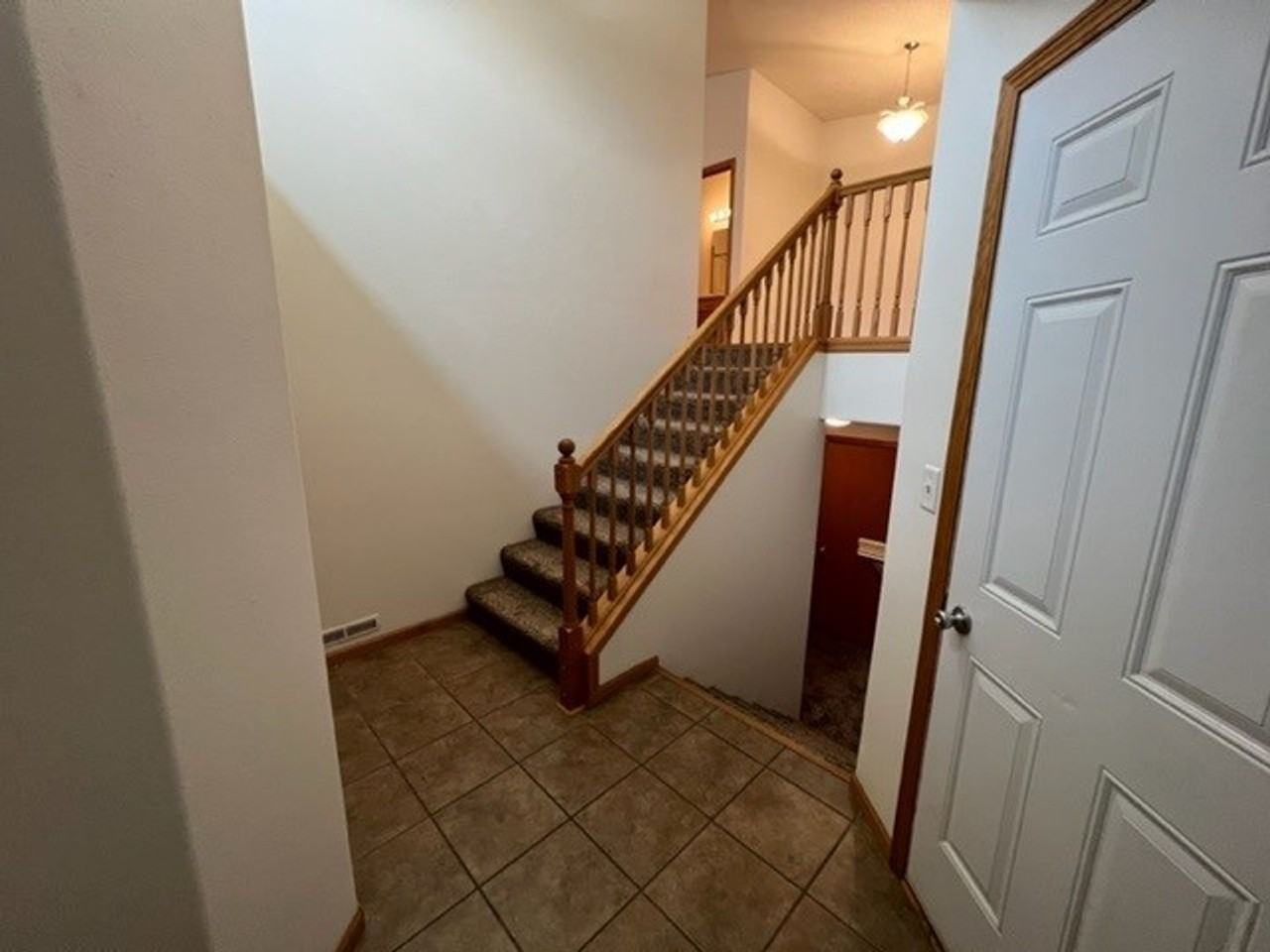 1214 37th Avenue South - Photo 2 of 23