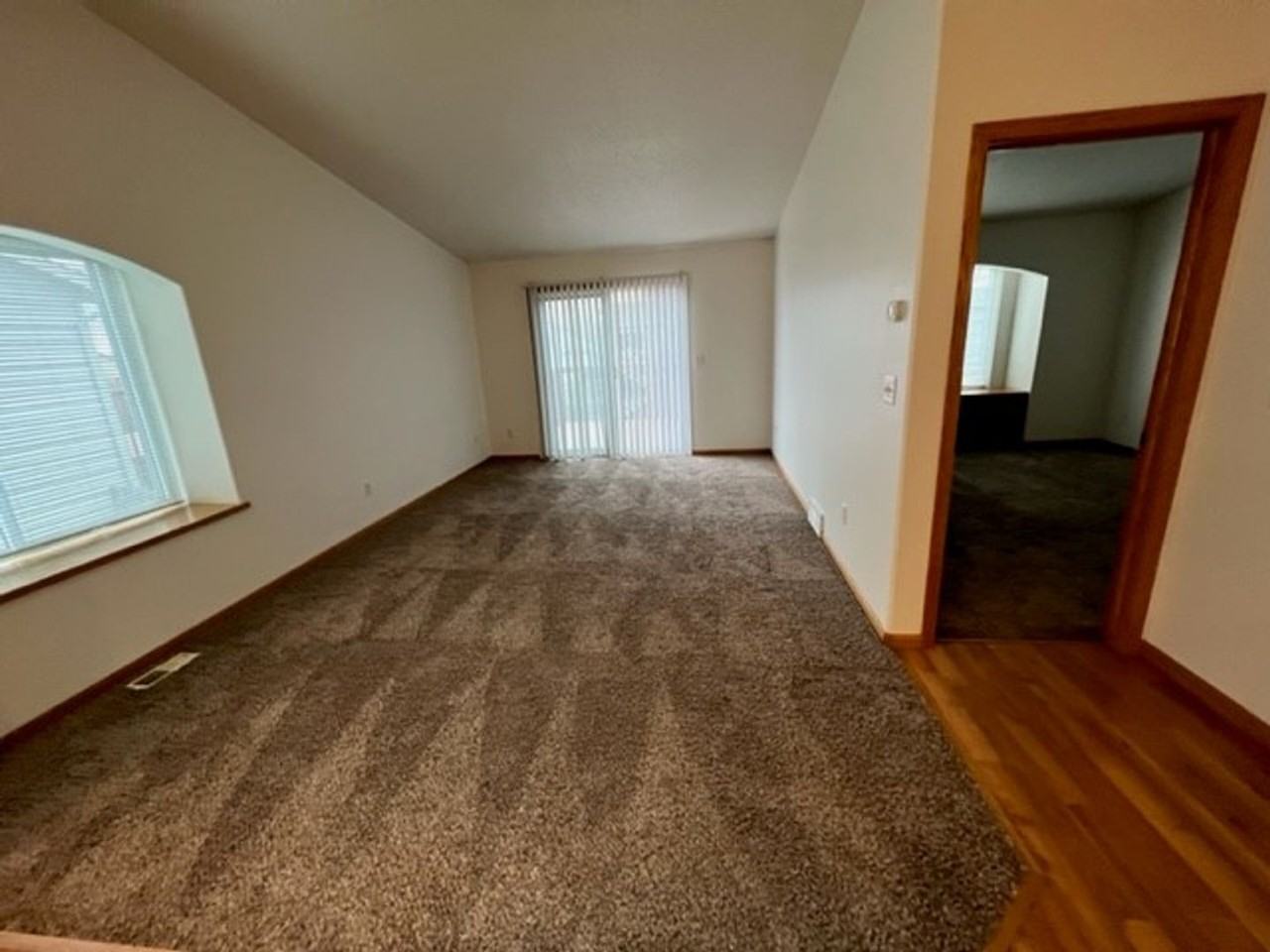 1214 37th Avenue South - Photo 7 of 23