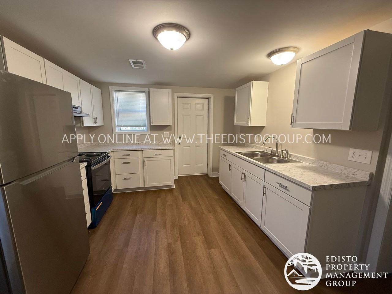 587 Bayne St - Photo 7 of 10