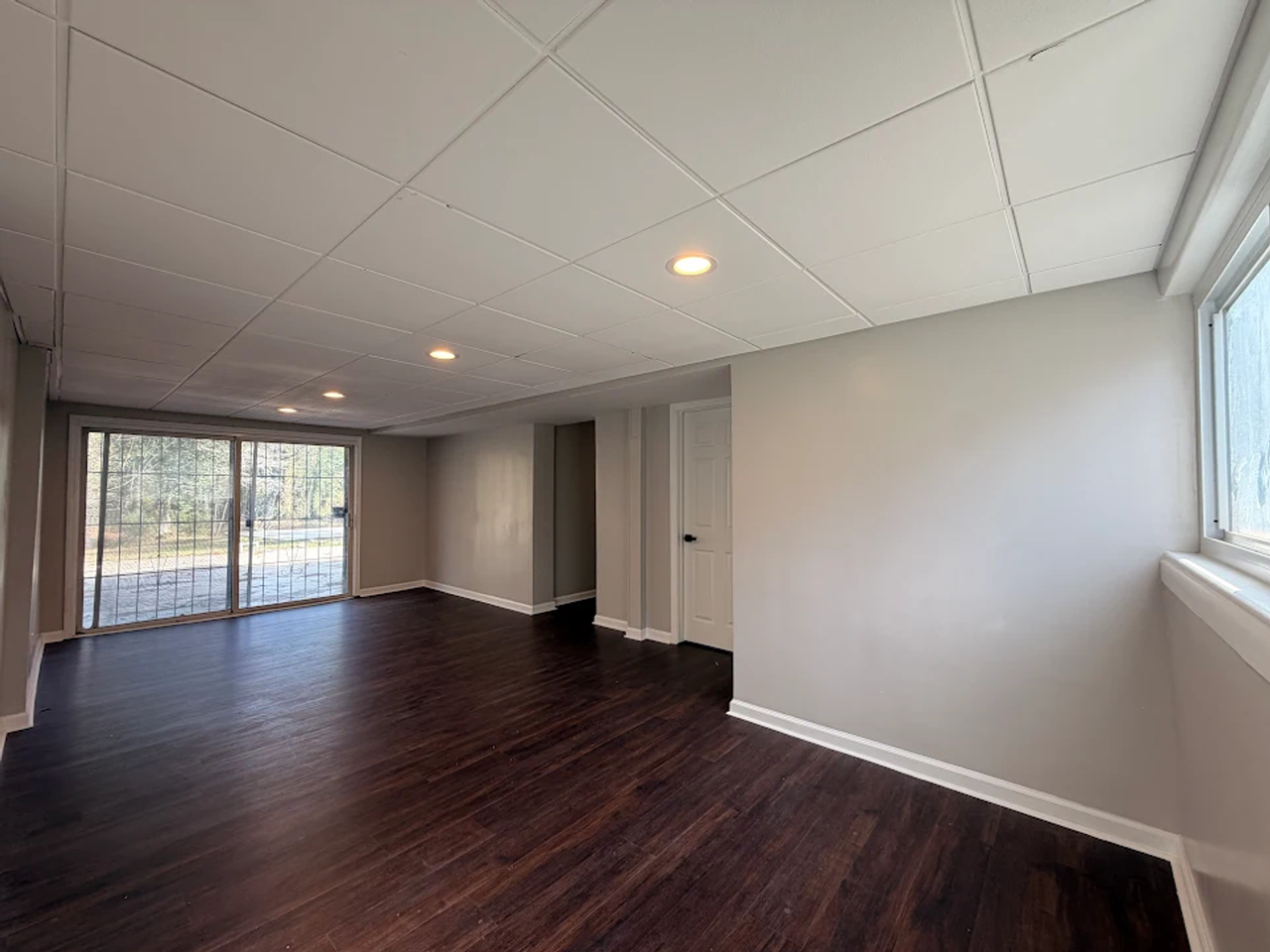 2416 Miriam Lane - Photo 4 of 14