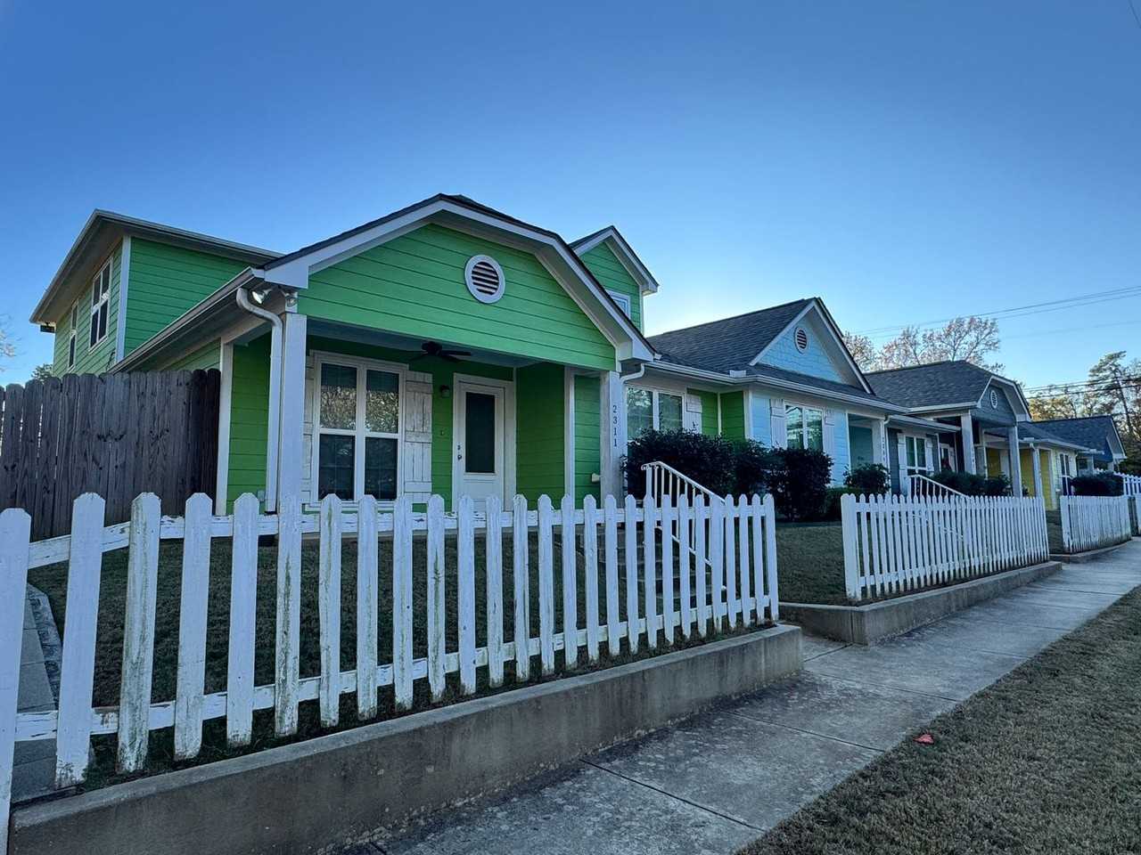 2300 Airline Drive #2311