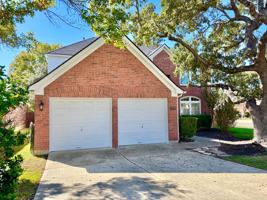 featured image of 1326 Delmont Court