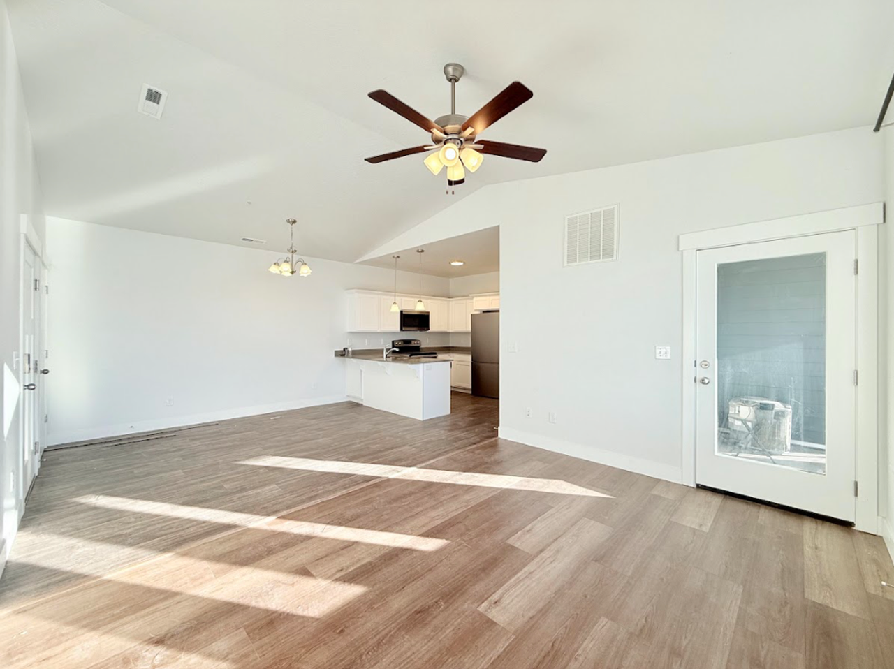 419 North 360 West - Photo 4 of 30