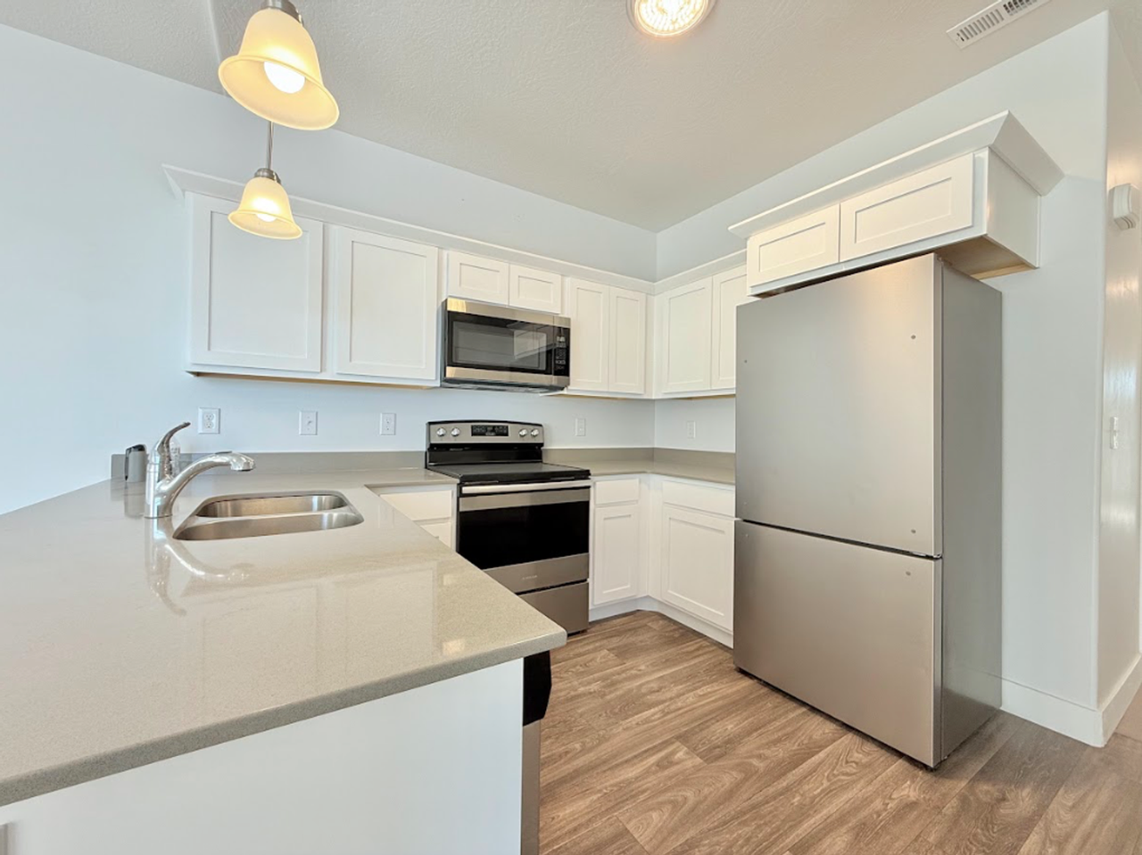 419 North 360 West - Photo 6 of 30