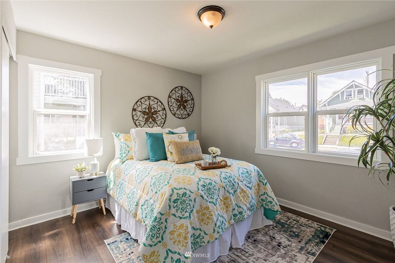 3821 E I St - Photo 6 of 28