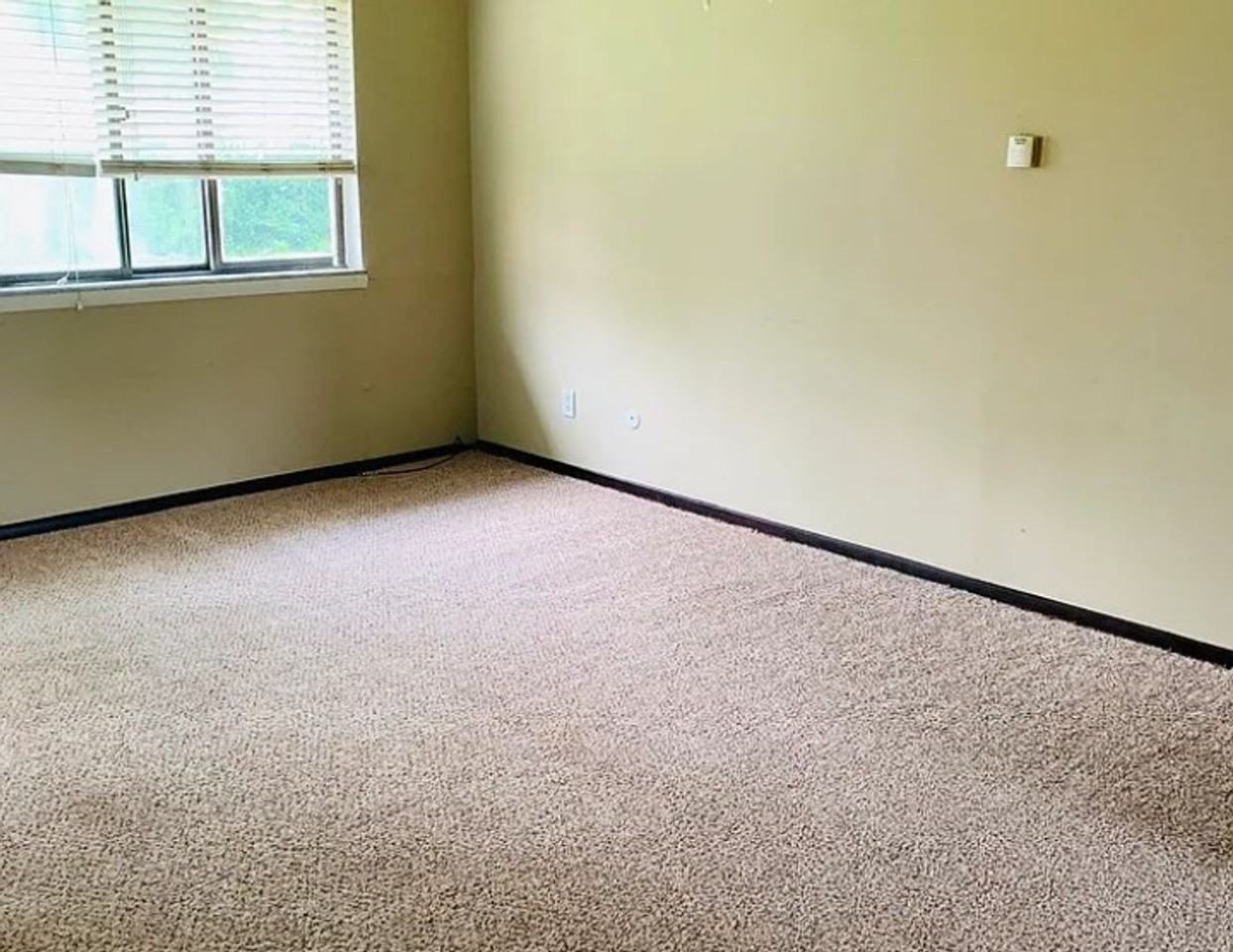 567 West Taylor Street - Photo 4 of 6