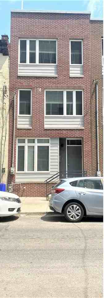 2133 E Norris St - Photo 2 of 37