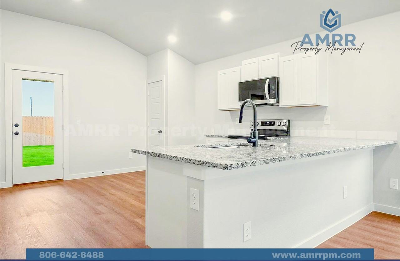 8607 29th St - Photo 6 of 12