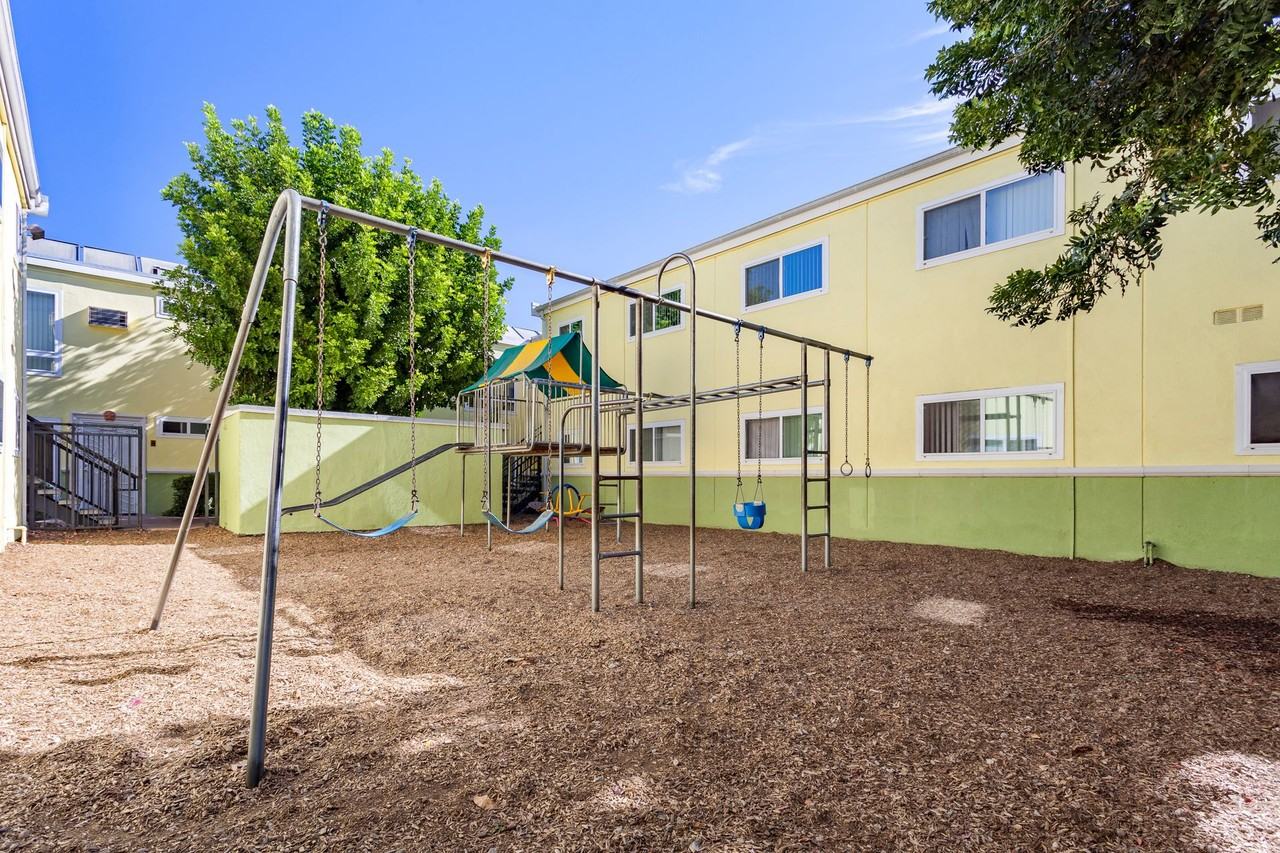 12030-12050 Sheldon Street - Photo 5 of 14