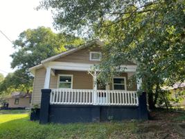 featured image of 324 North Pryor Street