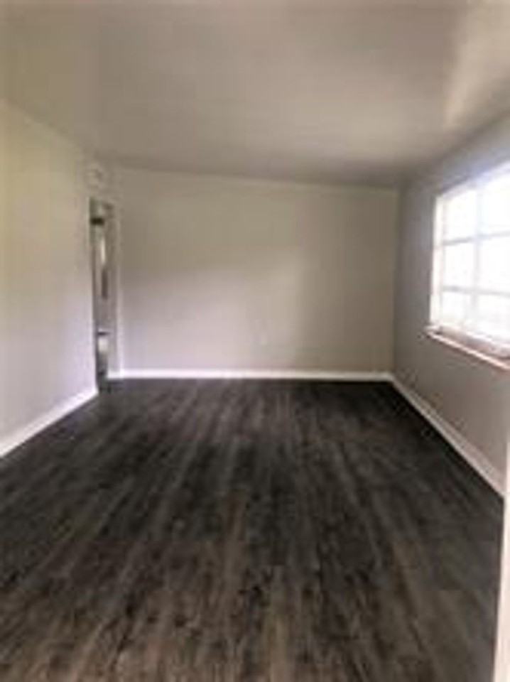 298 S 3rd St - Photo 2 of 12
