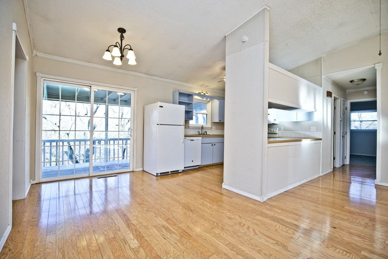 11 Bromwich Lane - Photo 3 of 24