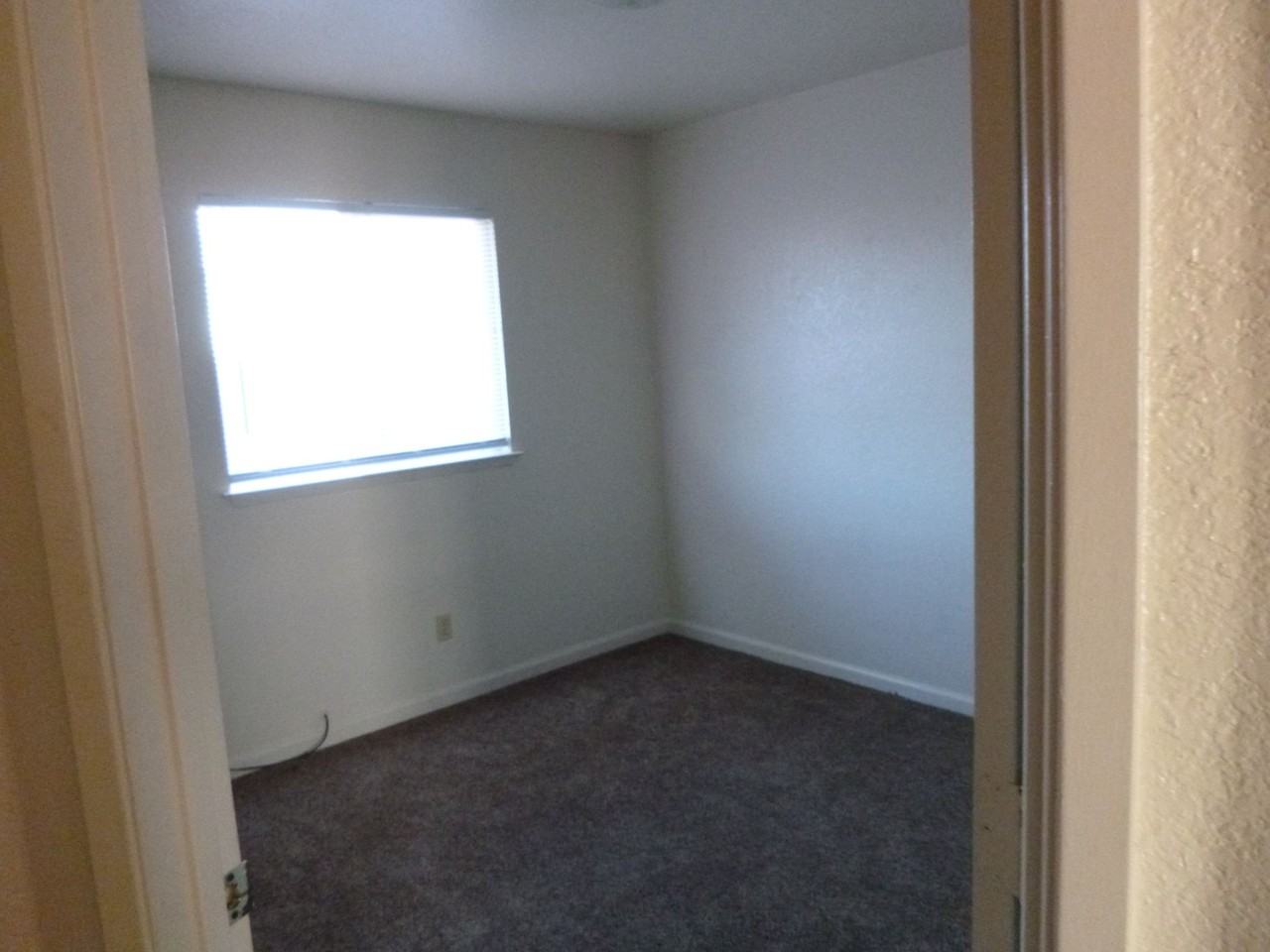 0289 - Photo 2 of 14