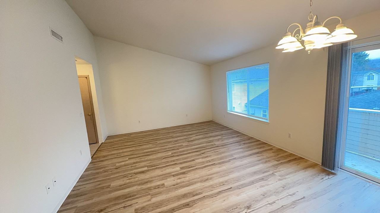 6309.1n - 3052 Sheraton Ct. A-D - Photo 3 of 19