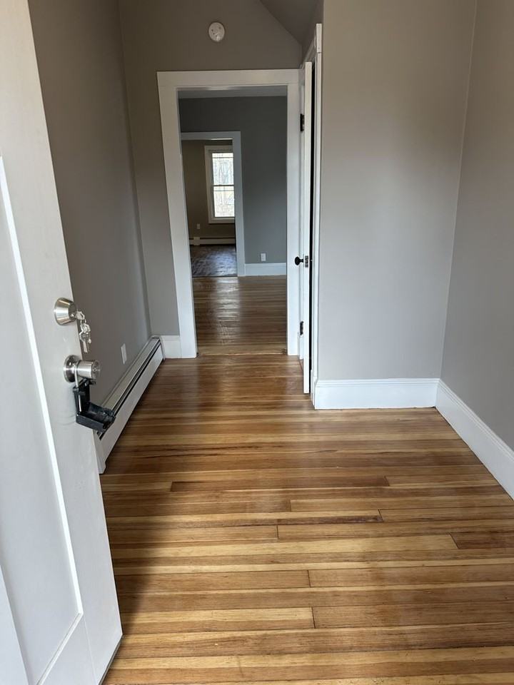 145 Pearl Street - Photo 5 of 26