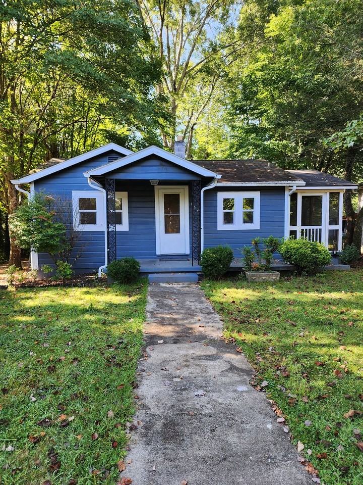 106 5th Street - Photo 2 of 12