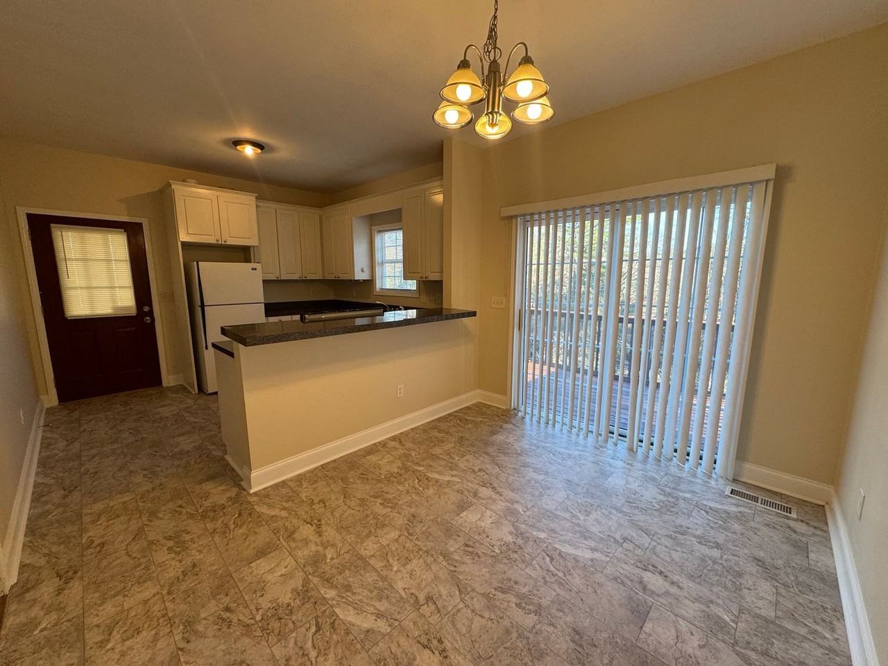 34 Woodberry Drive - Photo 5 of 33