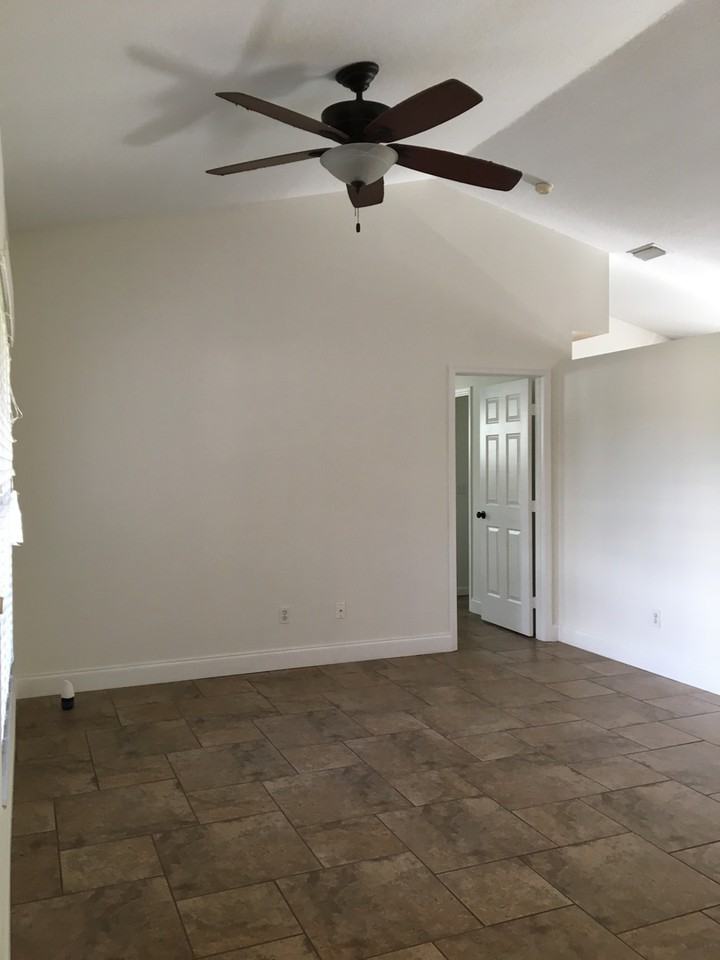 11734 Oswalt Road - Photo 6 of 18