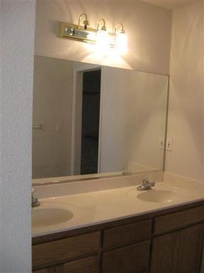 3055 Helena Way - Photo 5 of 9