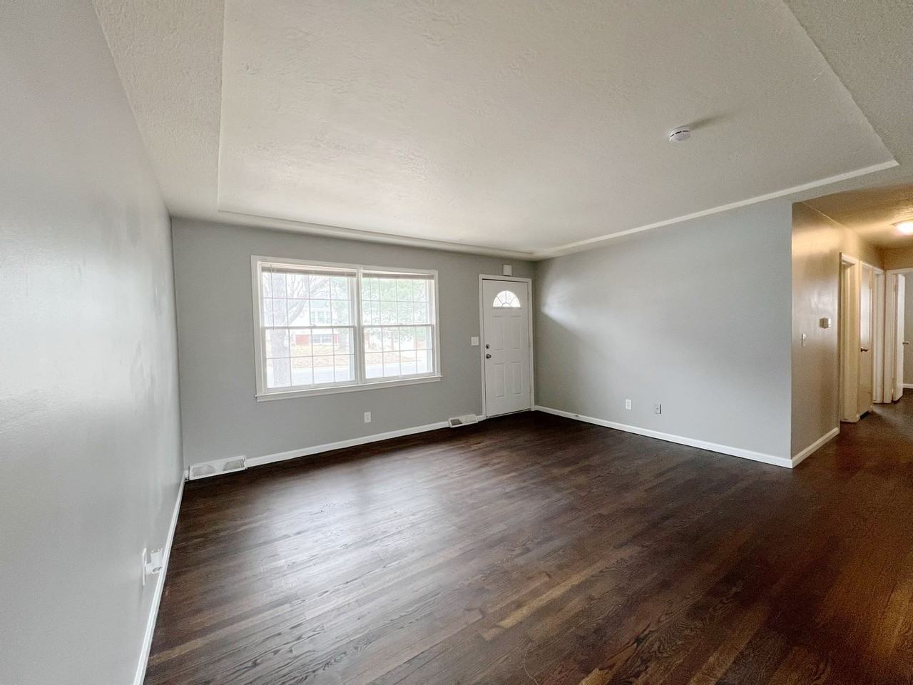 13210 Craig Ave - Photo 3 of 15