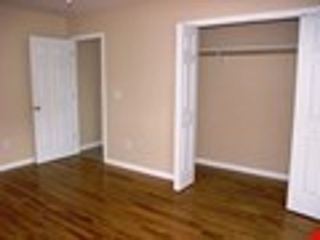 611 Cedar Street - Photo 7 of 14