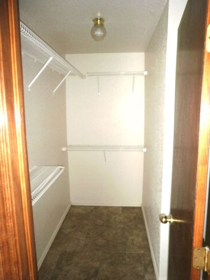 3148 Southwest 103rd Place - Photo 6 of 9