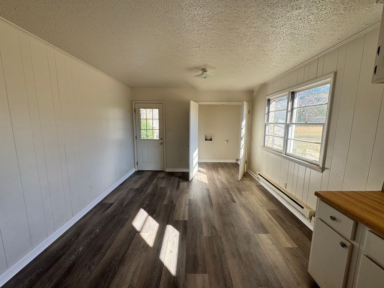 1400 Newton Street - Photo 6 of 21