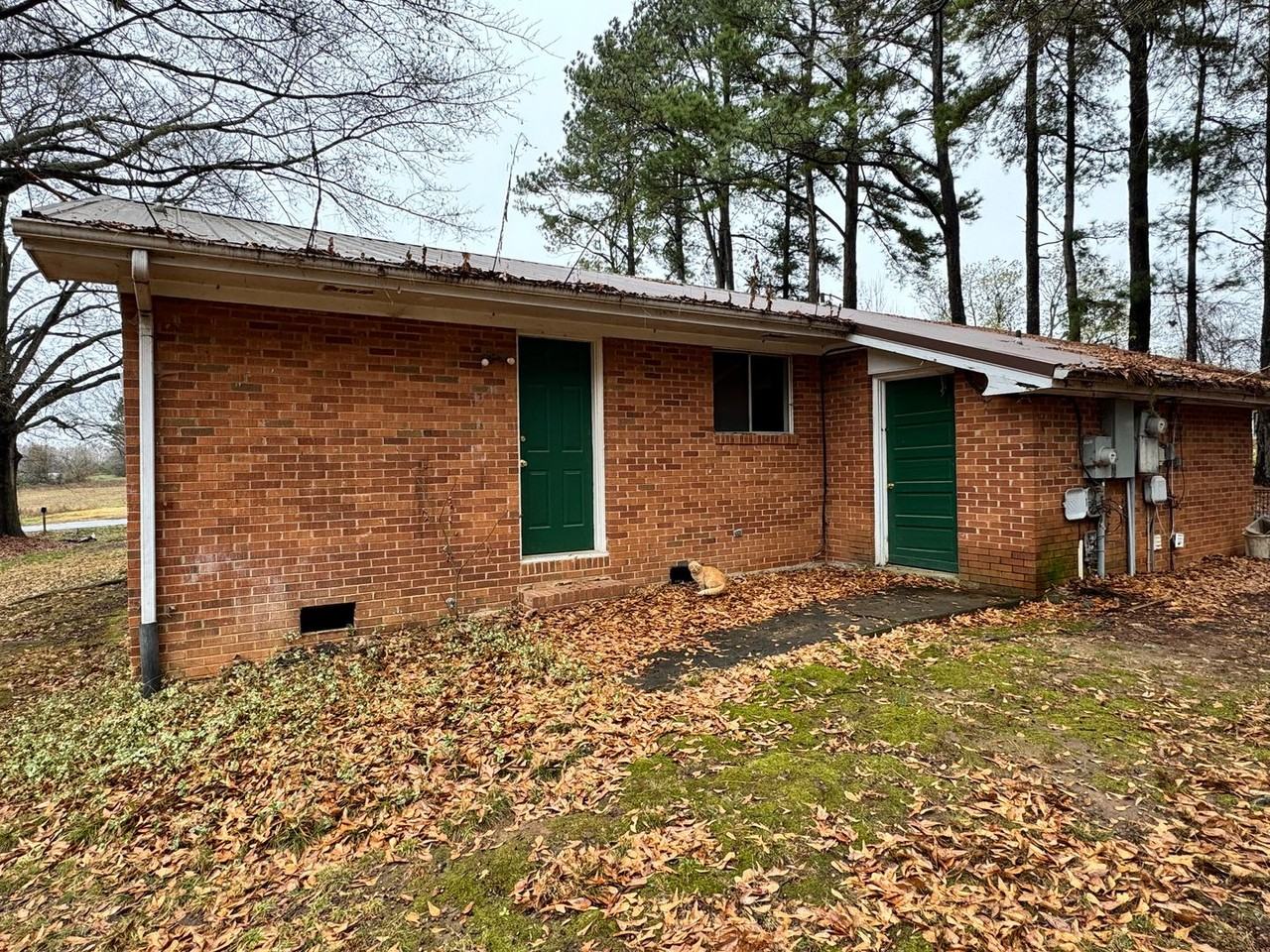 3733 Robert Ridings Road - Photo 3 of 20