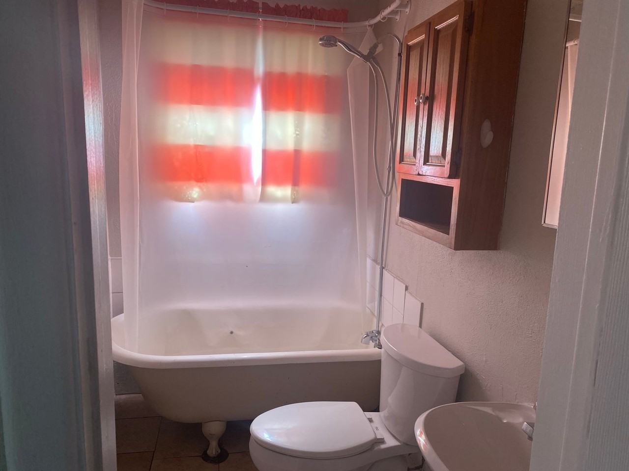 2811 West Elm Street - Photo 7 of 8