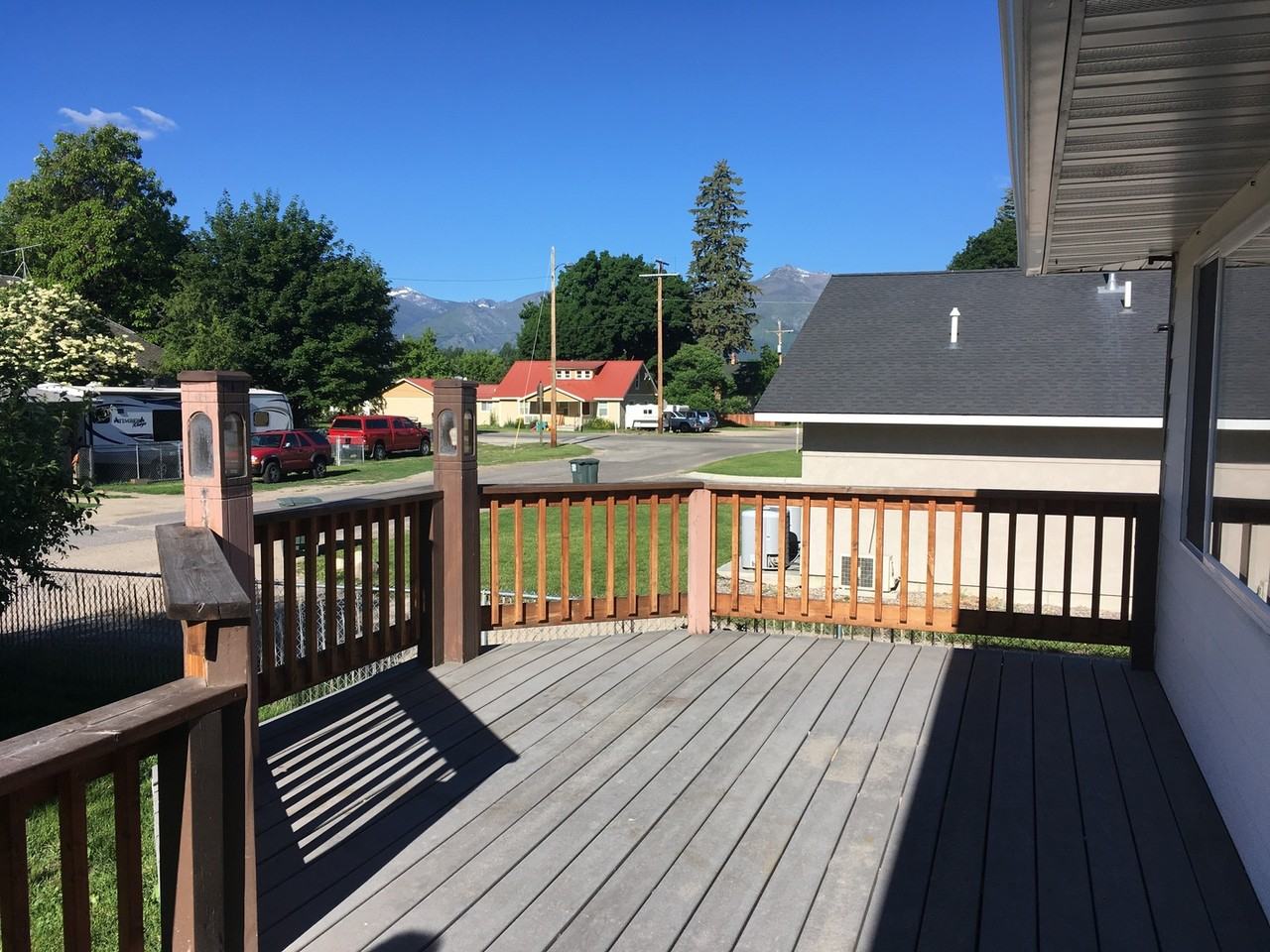 308 E 1st St #A - Photo 3 of 9