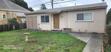 featured image of 1029 Virginia Street