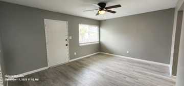 featured image of 1029 Virginia St